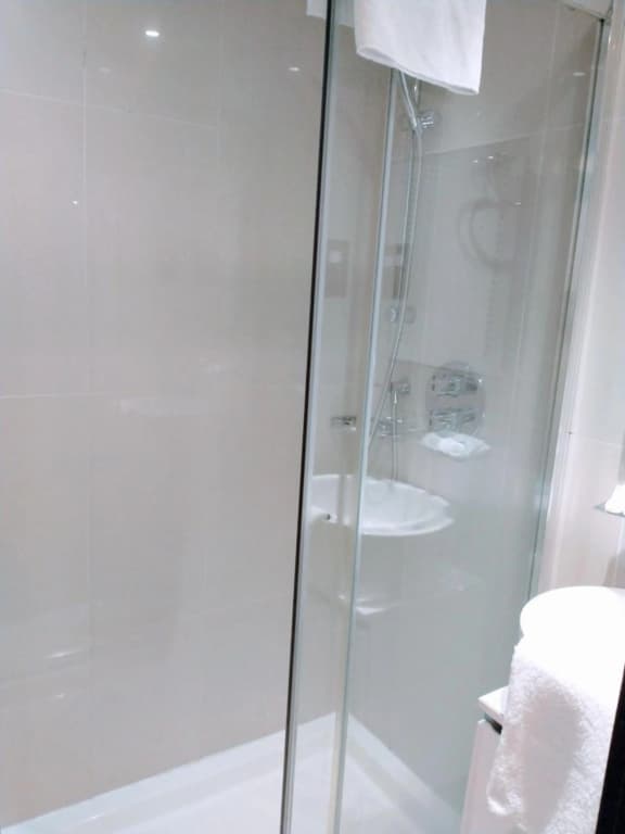 Edward Hotel Paddington - photo 9