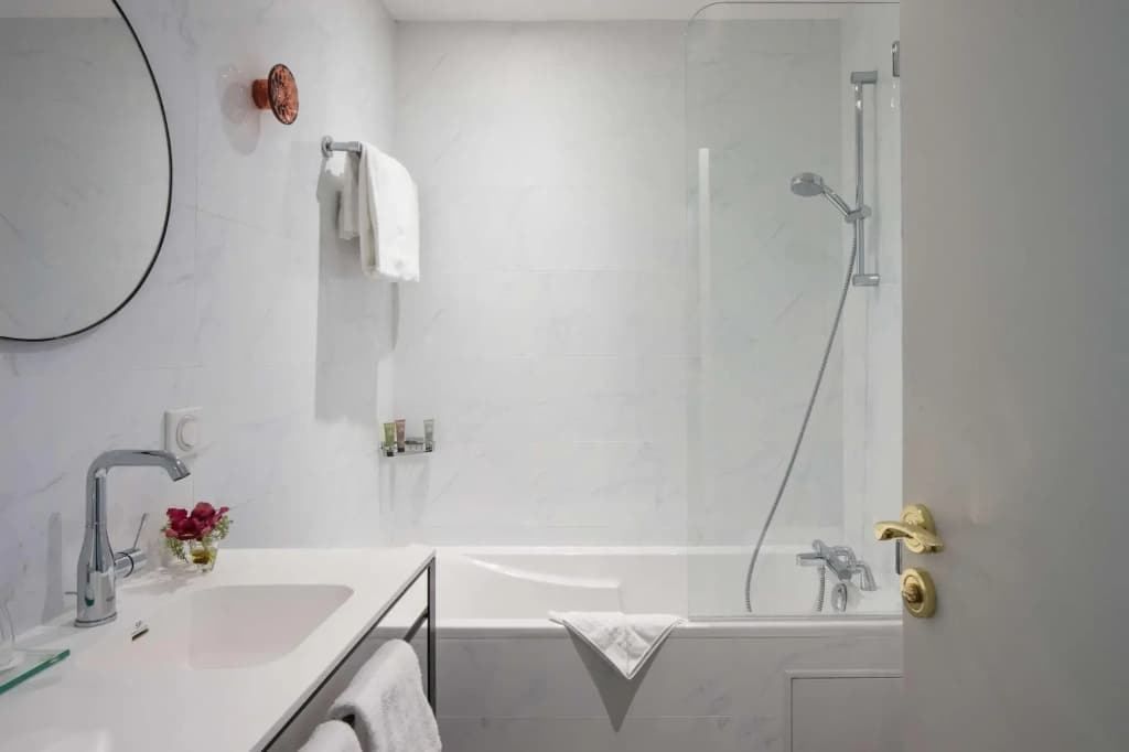 Hôtel Malte - Astotel - photo 8