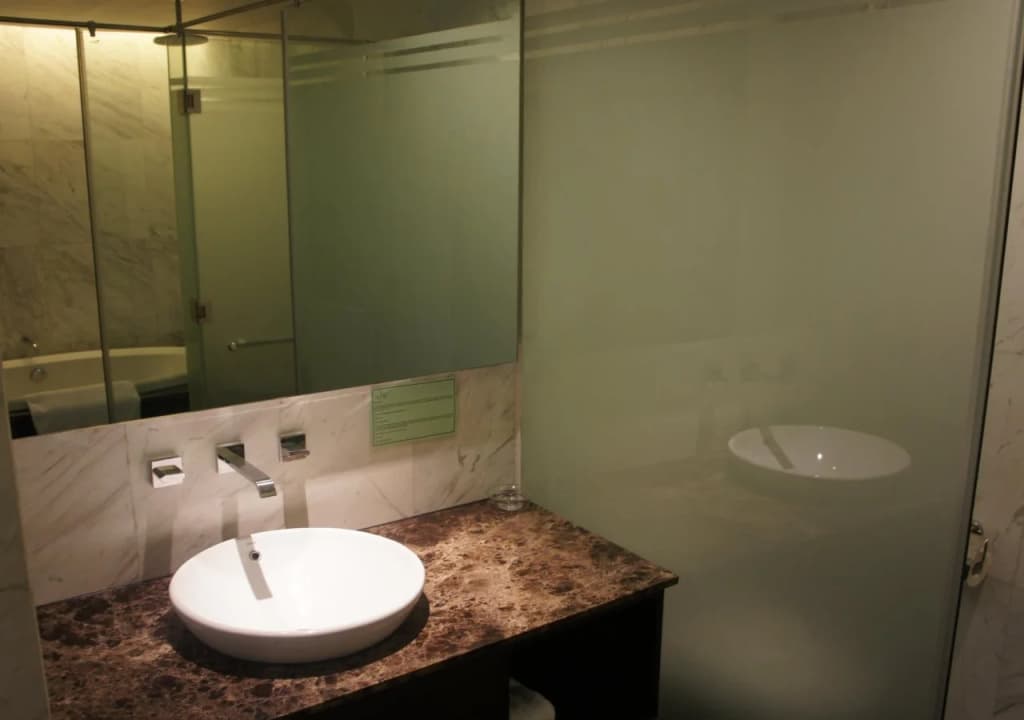 The Hanoi Club Hotel & Residences - photo 8