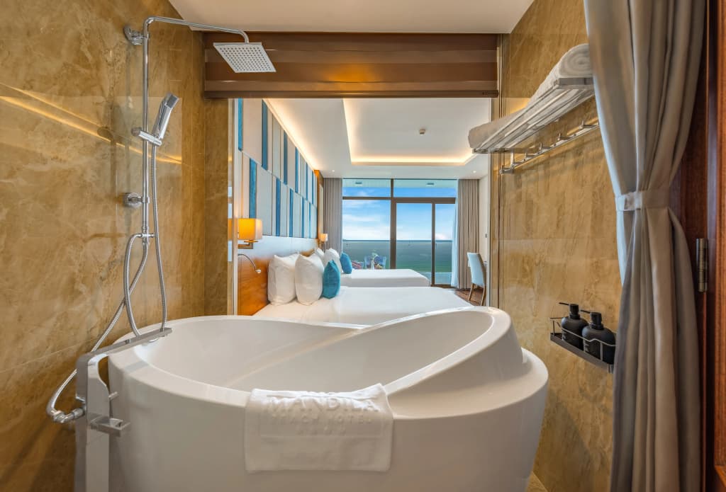 Mandila Beach Hotel DaNang - photo 11