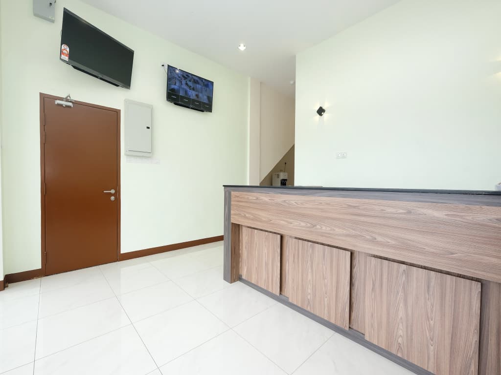 Super OYO 43935 Mancalin Hotel - photo 6