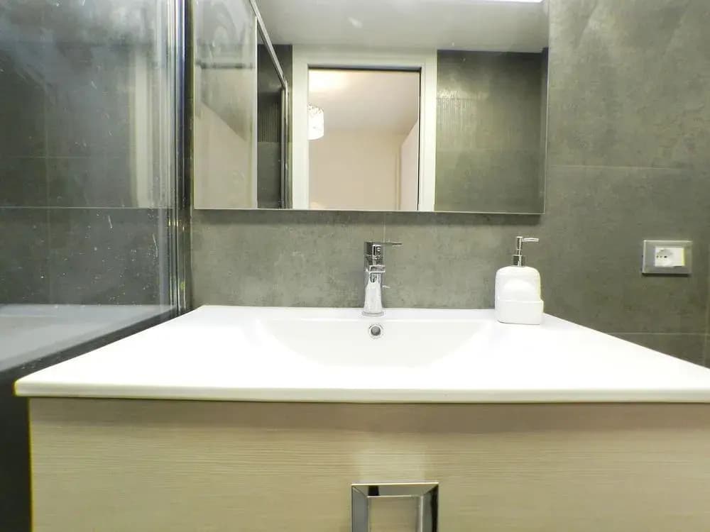 Eli House Vatican - photo 7