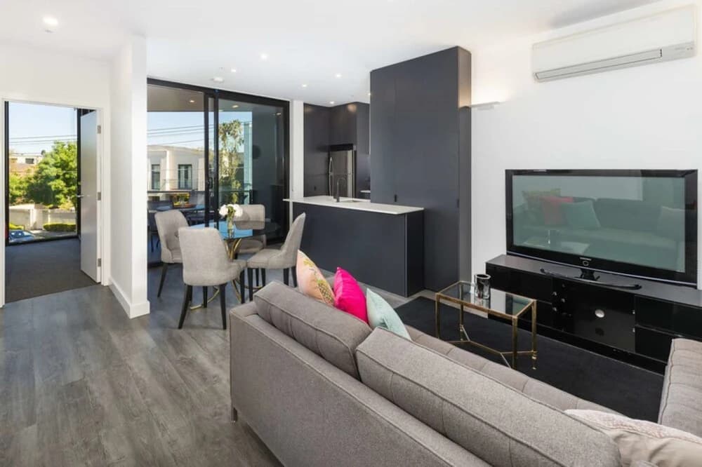 Caulfield North Executive - photo 4