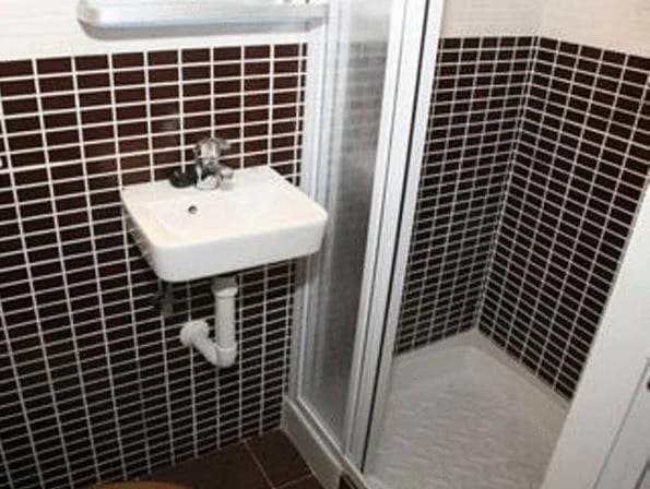 Room Pride Hostal - photo 15