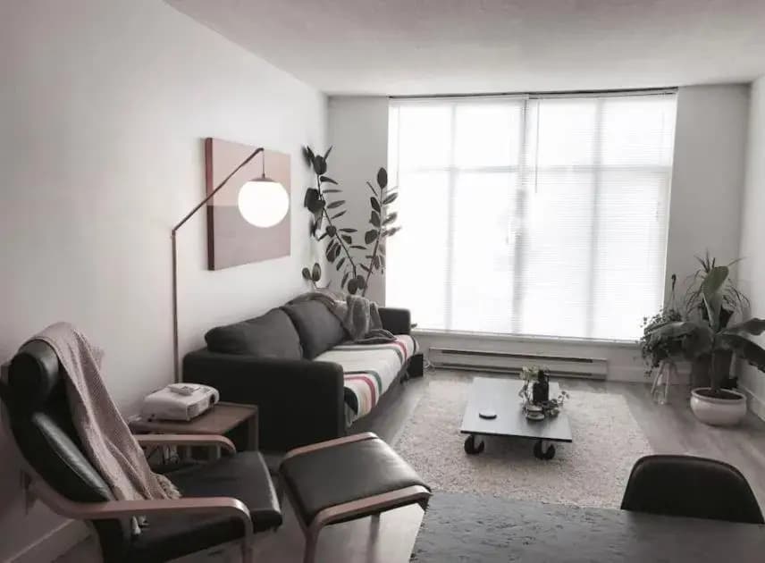 Modern Suite With Private Bathroom - photo 5