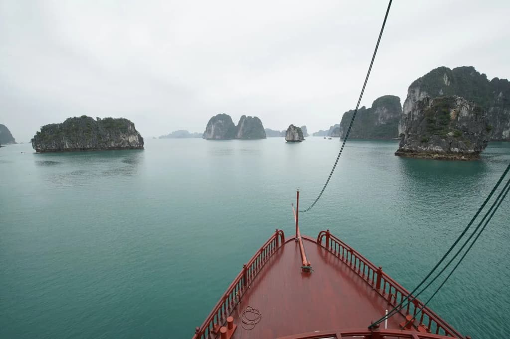 Emperor Cruises Legacy Halong - photo 14
