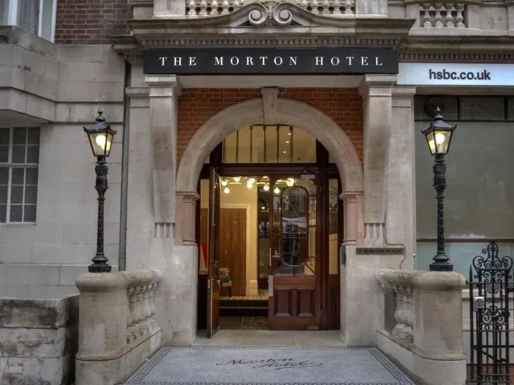 Morton Hotel - photo 35