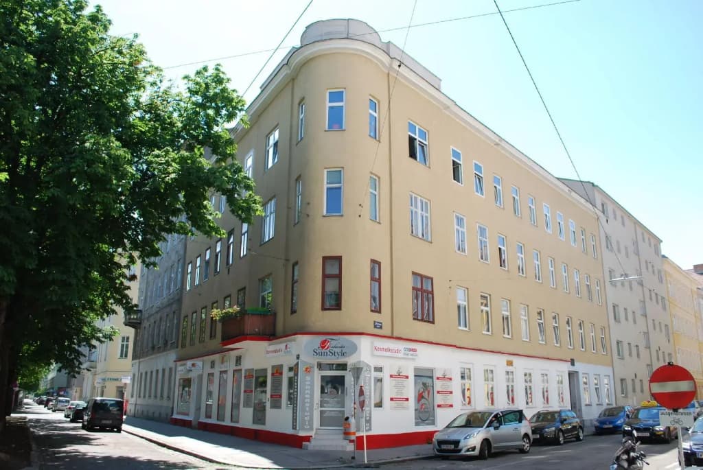 Apartments Heine W16 - photo 1