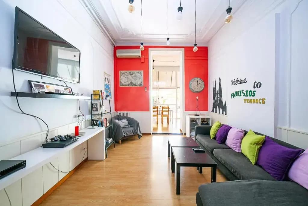 Fabrizzios Terrace Hostel - photo 2