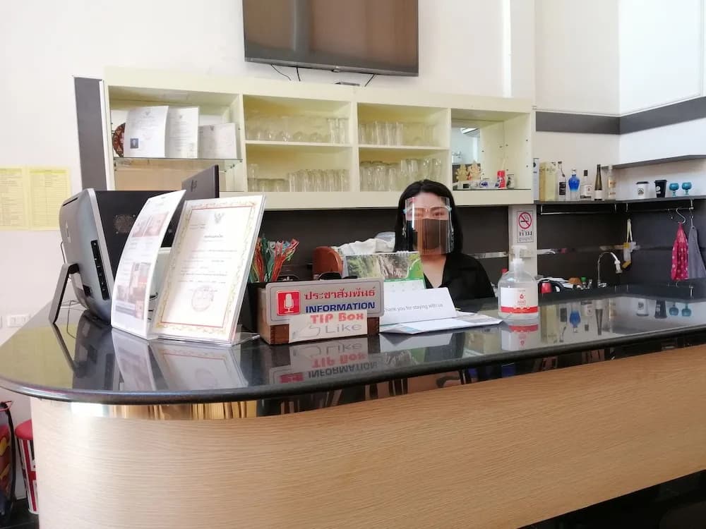 Buk Inn Hotel Kamala Beach - photo 2