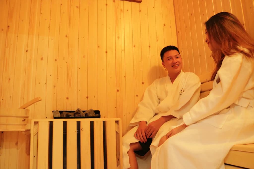 Zen Diamond Suites Hotel - photo 42