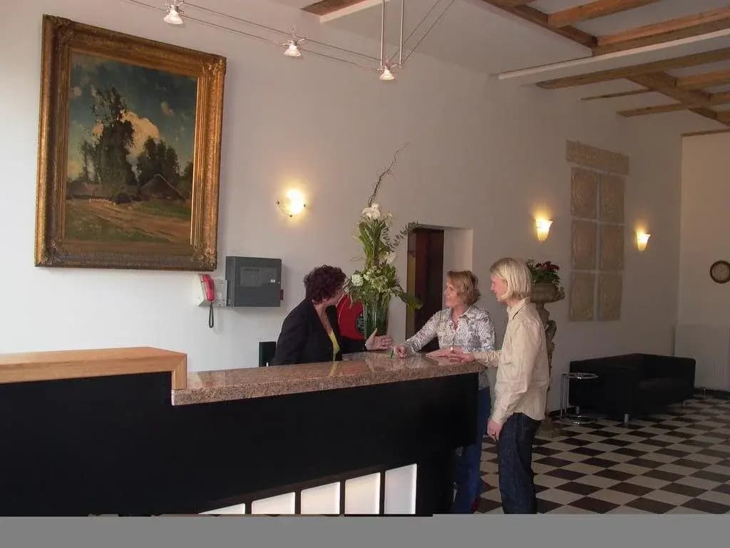Mister Highland Hotel - photo 22