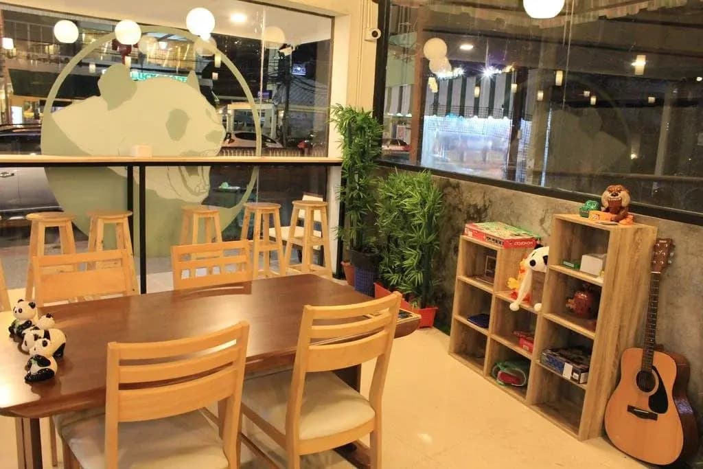 Mad Panda Hostel - photo 23