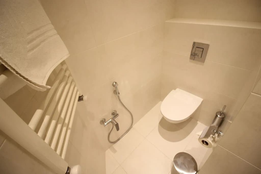 Super Luxury Apartments - photo 4