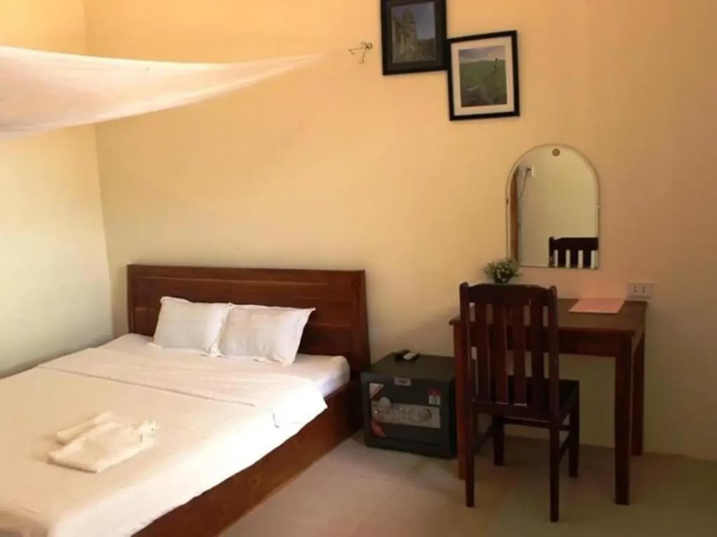 The Palm Tree Guesthouse - photo 3