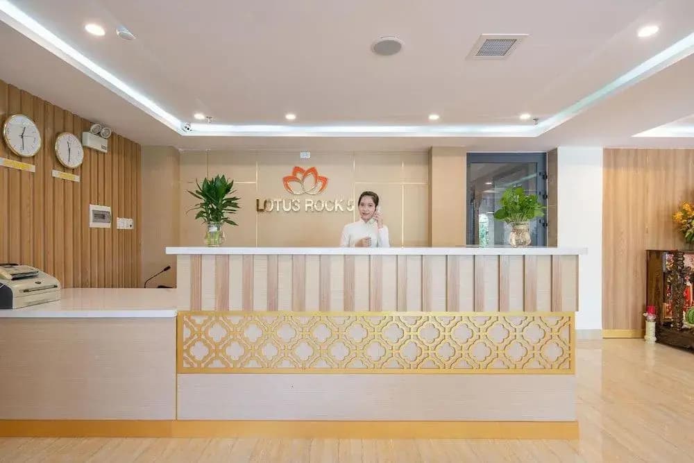 Lotus Rock 05 Hotel - photo 15