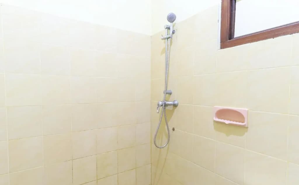 Artha Mulia House - photo 10