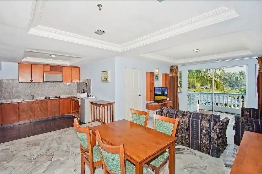 Sanctuary Resort - photo 37