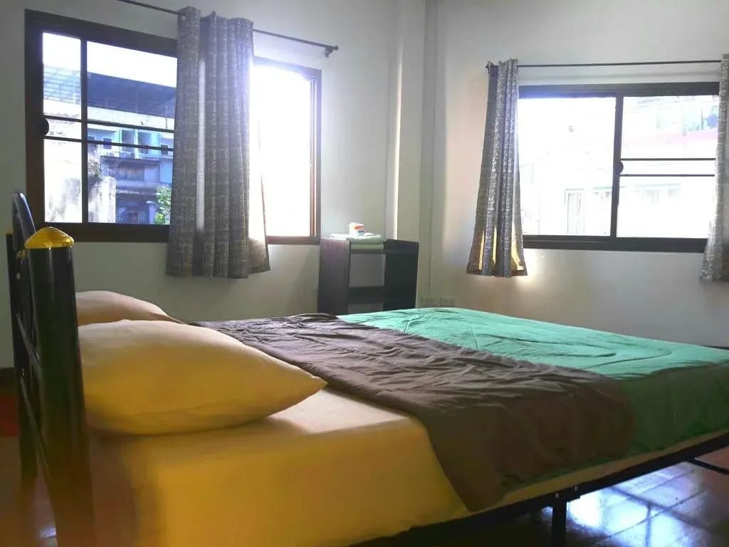 D & N hostel - photo 2