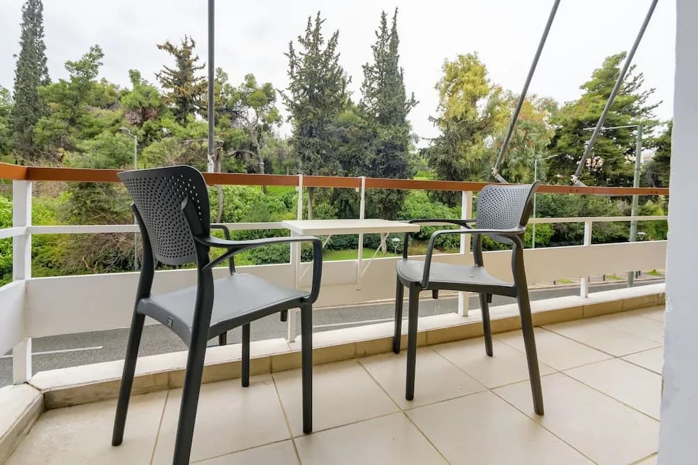 Fully Renovated Flat in Prime Location - photo 14