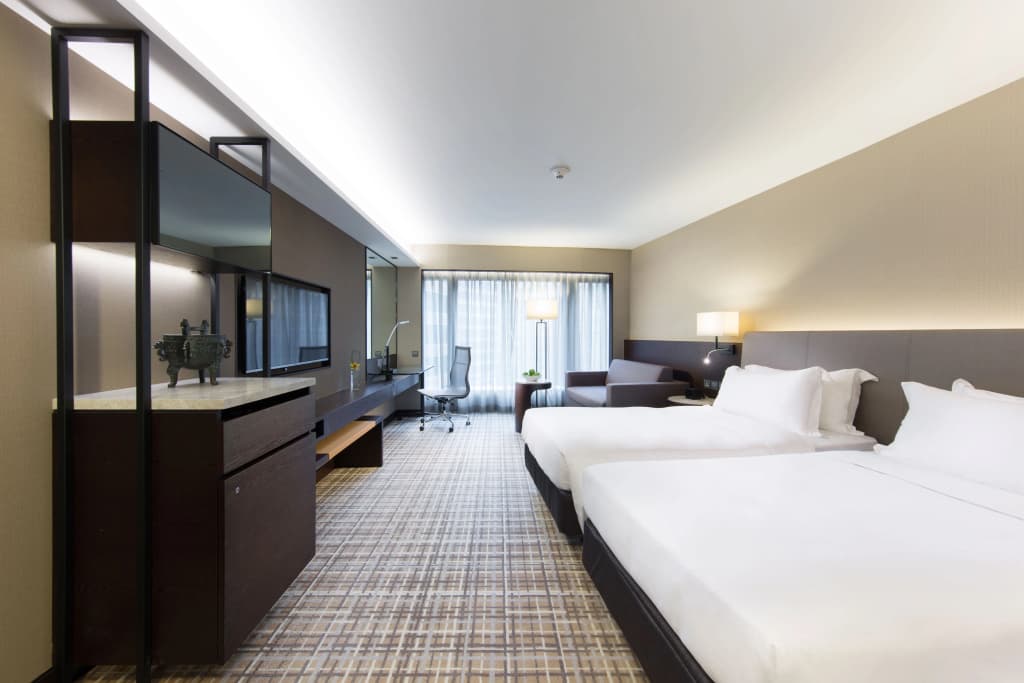 New World Millennium Hong Kong Hotel - photo 6