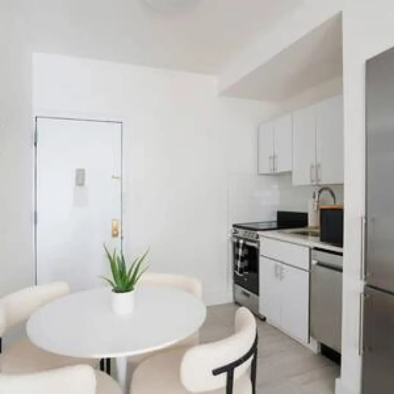 444-2e Modern 2BR Hell s Kitchen - photo 17