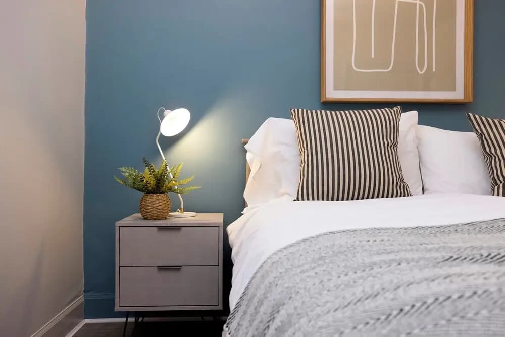 Stylish 1-bed flat in New Town - photo 7