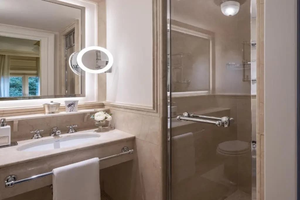 Hotel Lungarno - photo 49
