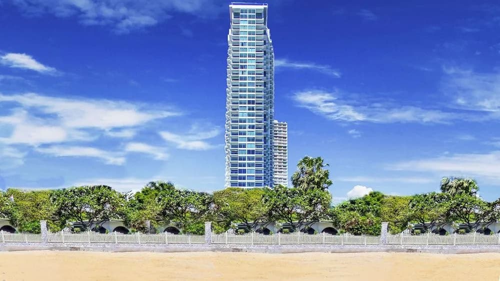 Wong Amat Tower - photo 24