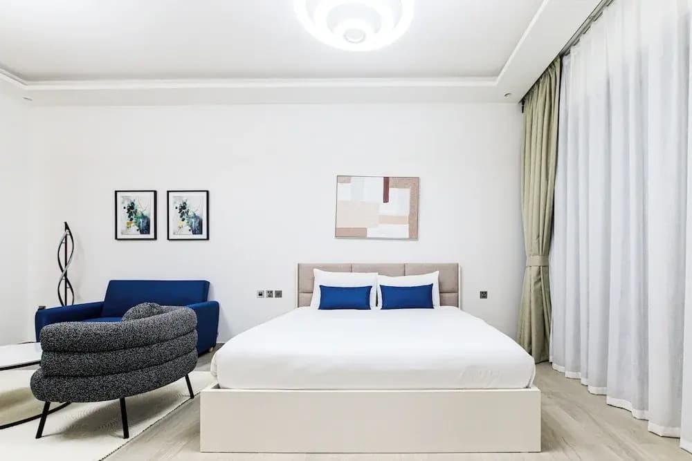 Stylish Stu in Medore Modern Amenities - photo 5