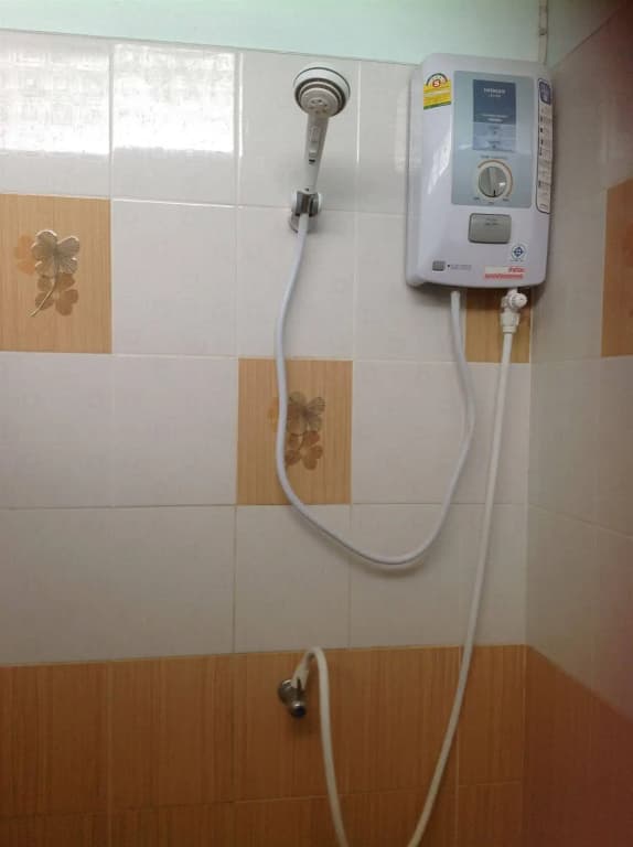 Pen Hostels - photo 11