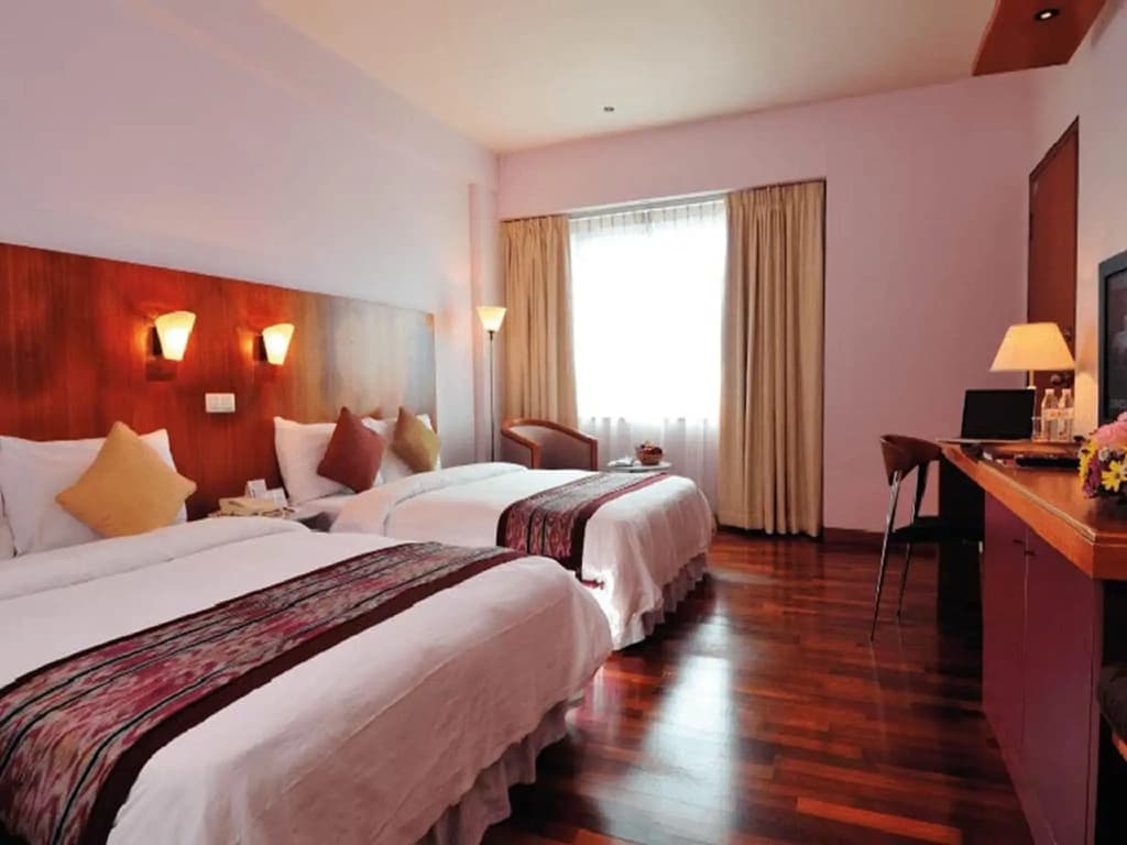 Parkcity Everly Hotel - photo 3