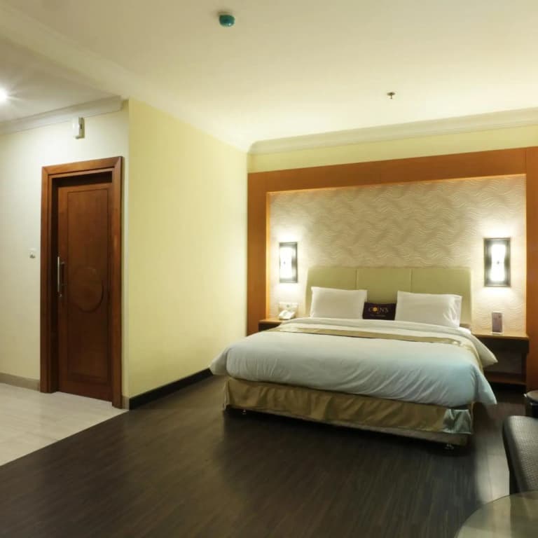 Coin's Hotel Jakarta - photo 27