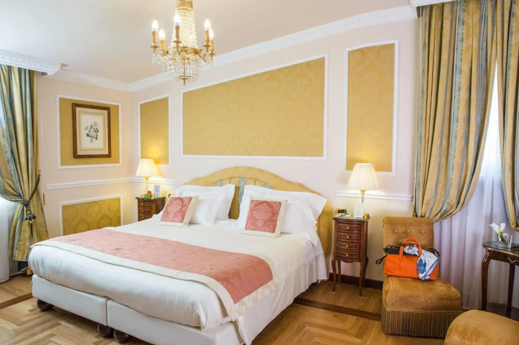 Hotel Bernini Palace - photo 3