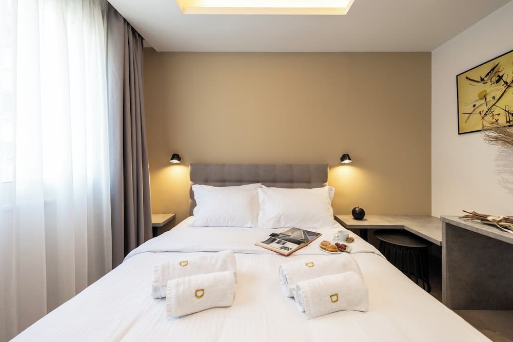 DOMIOS Suites Athens - photo 5