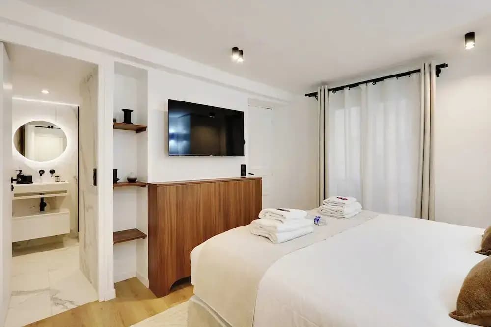 Stunning Apartment -2br/6p- Grand Rex - photo 5