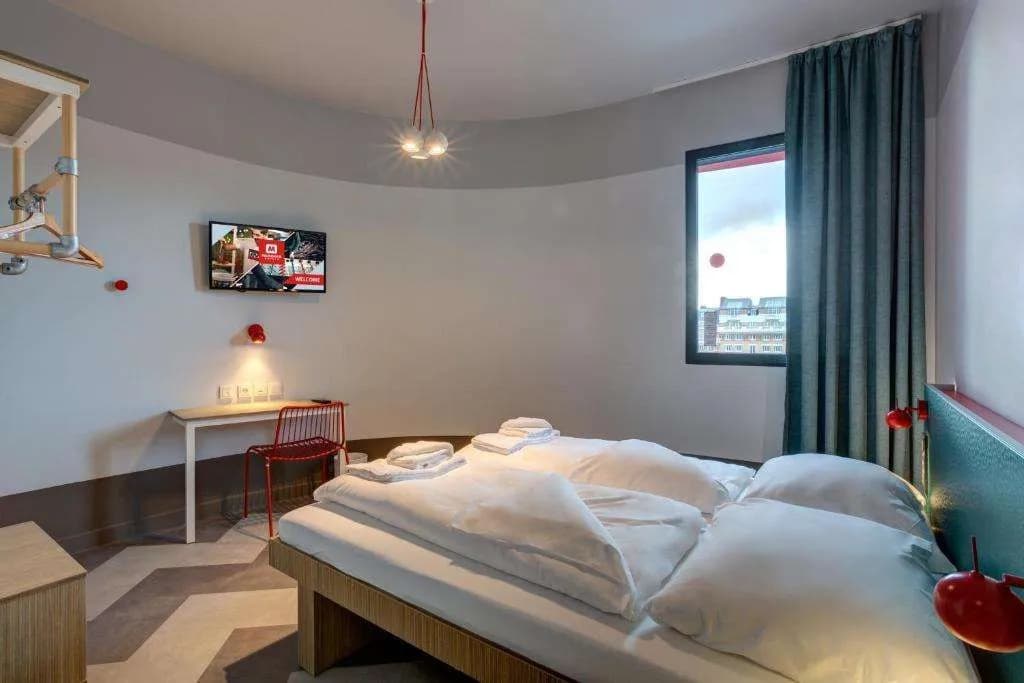 Meininger Hotel Paris Porte De Vincennes - photo 2