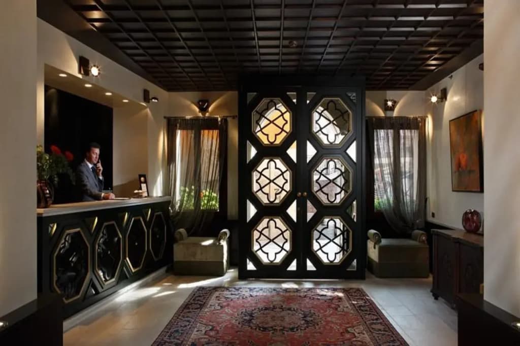 Venice Roulette Hotel - photo 12
