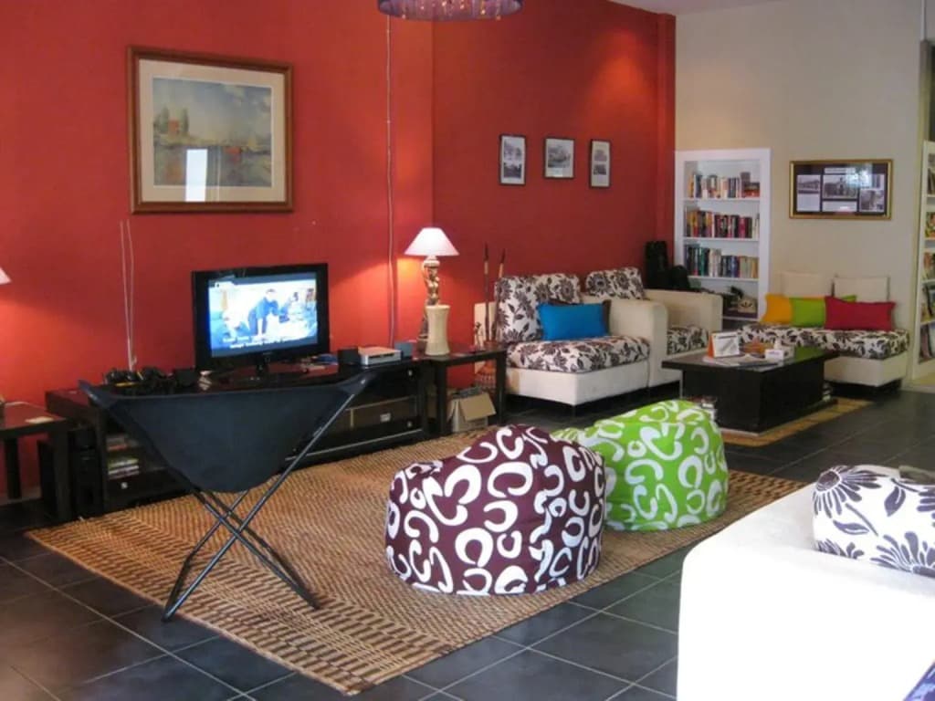 Beds Guesthouse - photo 2