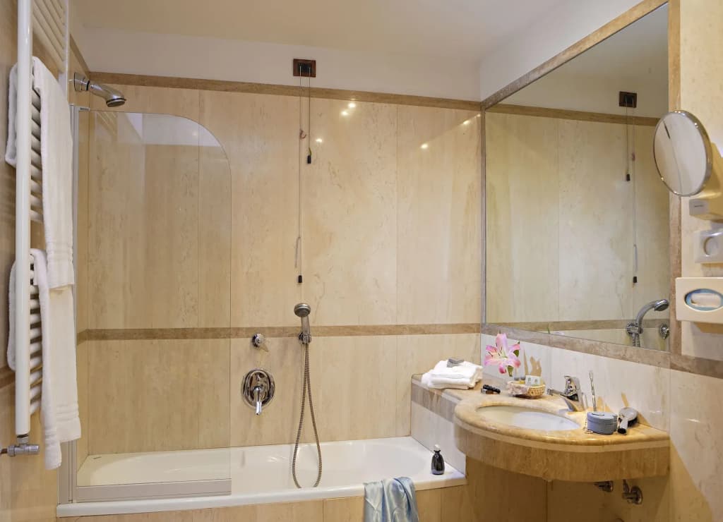 Kette Hotel - photo 8
