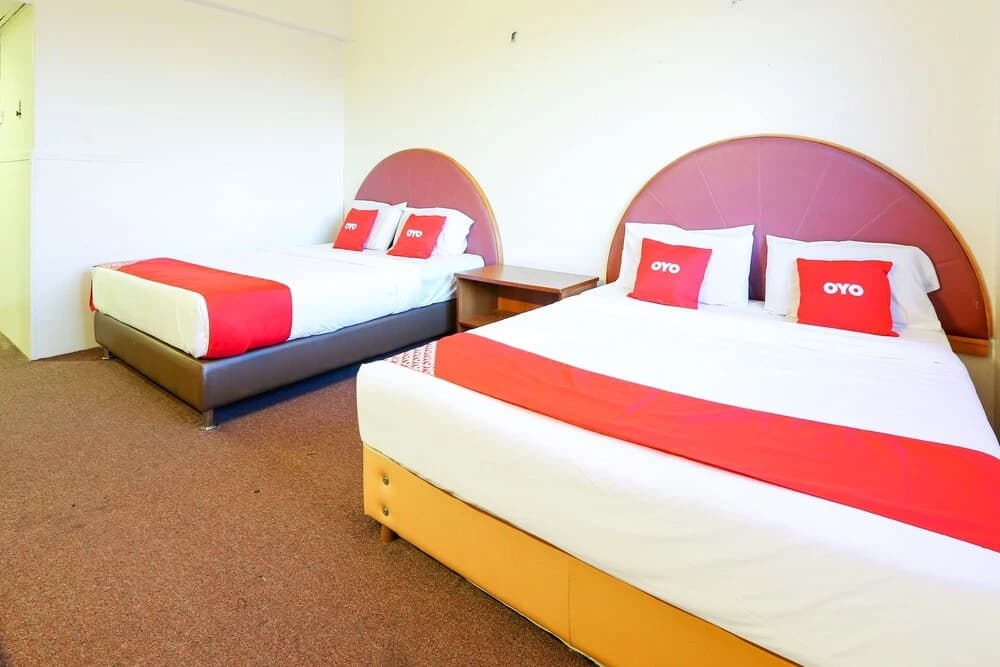 Hotel Mandarin Inn by OYO Rooms - main photo