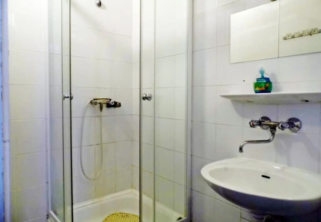 Budapest Budget Hostel - photo 8