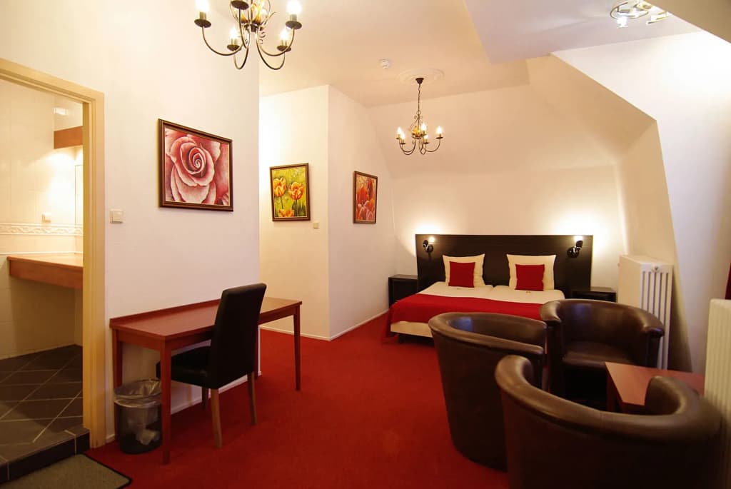 House of Adam Hotel - photo 9