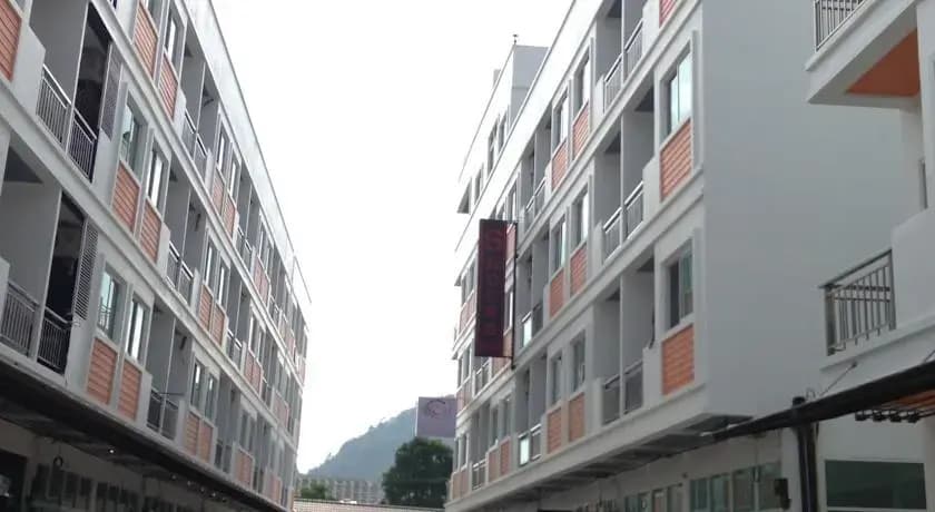 S.House - main photo