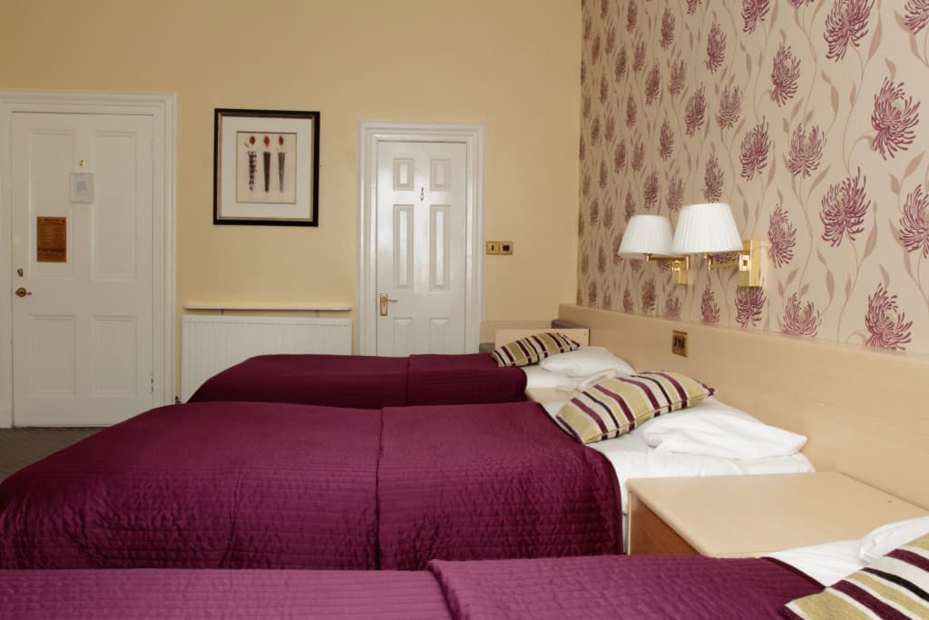 Edinburgh Thistle Hotel - photo 39