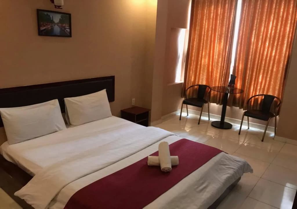 V M Hotel - photo 3