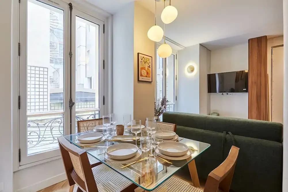 Superb 2 Bedrooms Apartment Center of Paris - photo 12