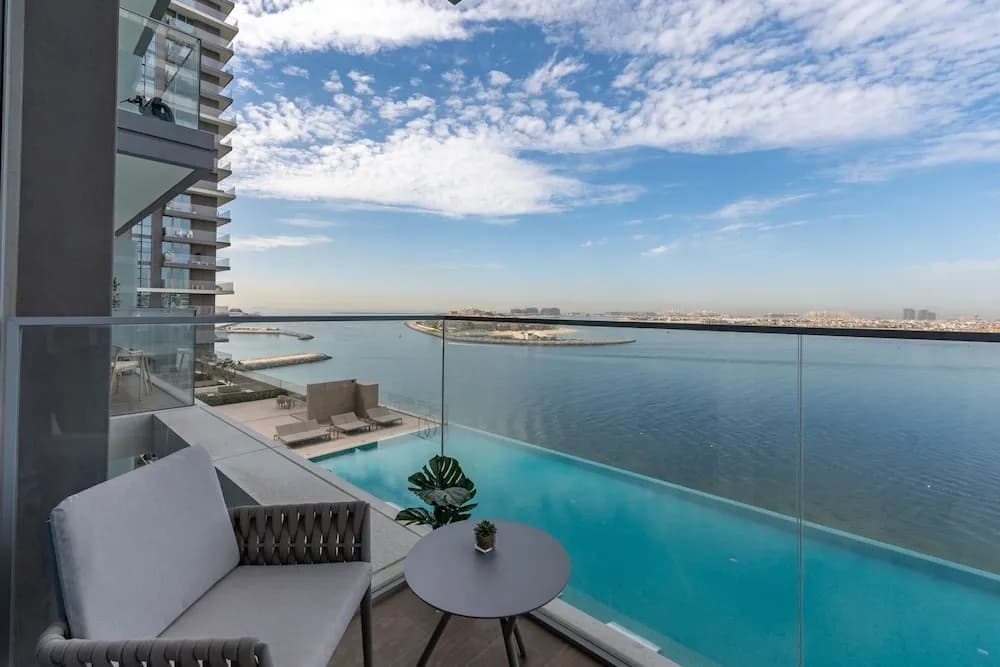 Premium 2BR Emaar Beachfront w Beach Access - photo 7