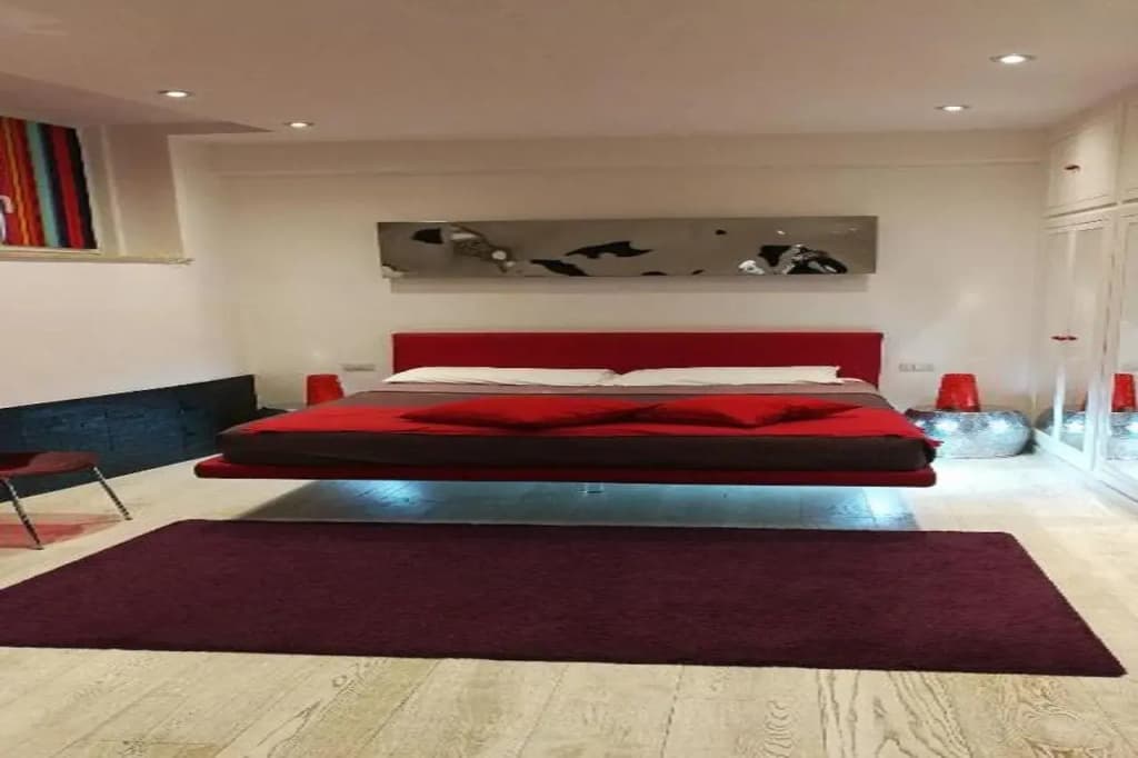Two Chic Guesthouse - photo 4