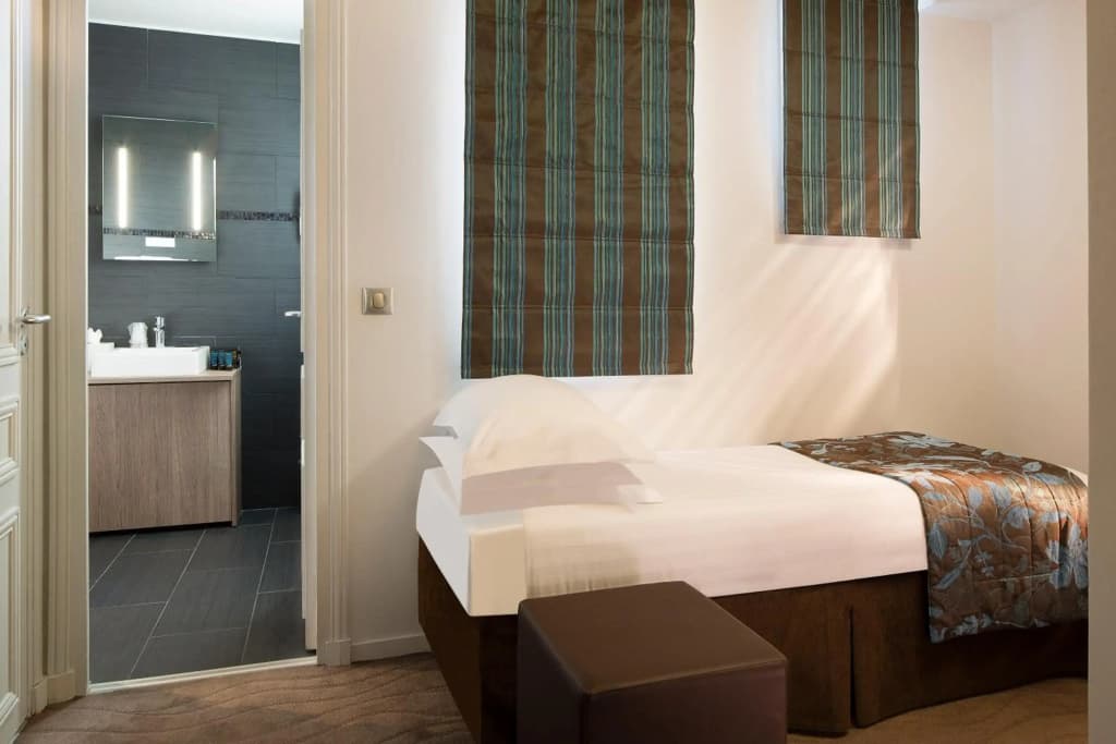 Hotel Turenne Le Marais - photo 16